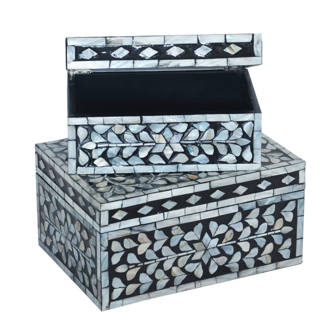 Capiz Vine Decorative Box Set – nesting boxes with hinged lids