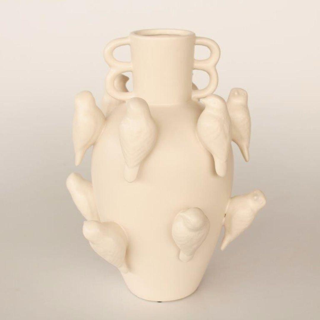 Smooth ceramic bird vase for home décor