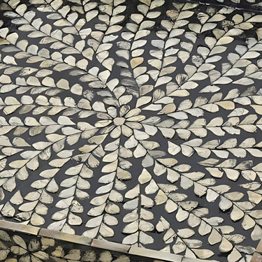 Flower Square Capiz Shell Tray Made of natural capiz with lacquer finish