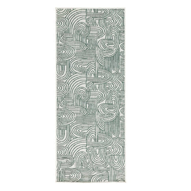 kinky runner rug in geometric