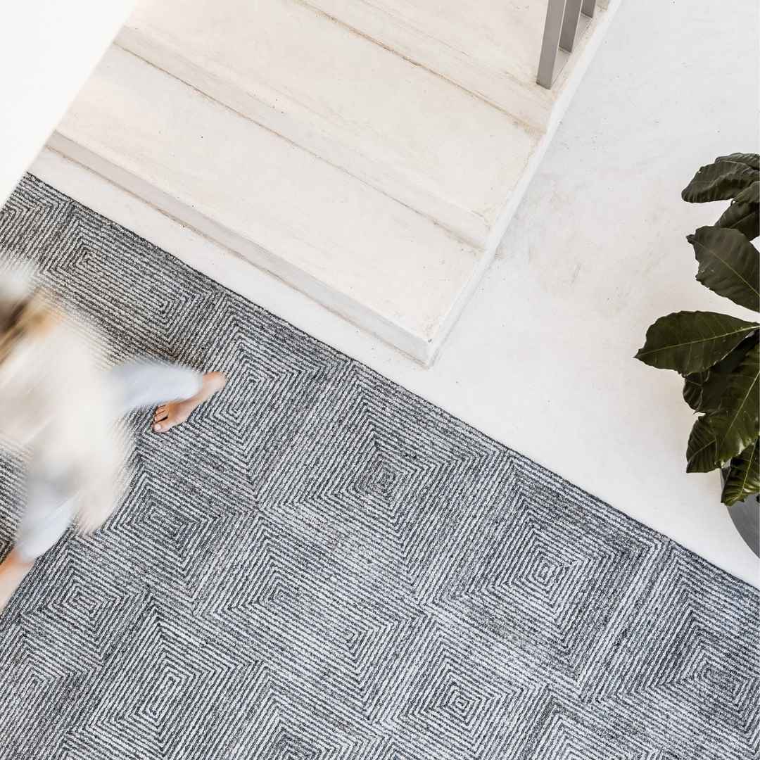 Blue wool blend area rug for modern living room style