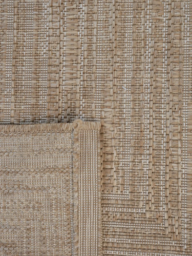Durable polypropylene runner rug in jute-inspired style