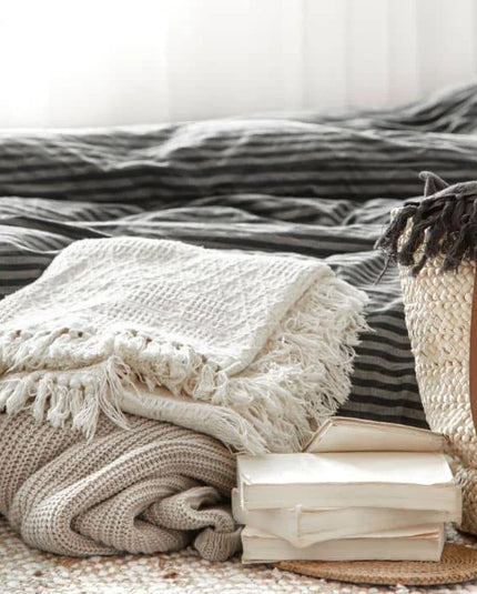 Throw Blanket Storage Made Easy