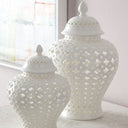 ways to style and decorate with ginger jars 