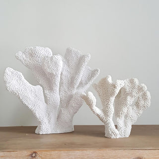 Faux coral decor objects perfect for coffee tables, bookshelves, and coastal-themed interiors. Realistic imitation coral for elegant ocean vibes