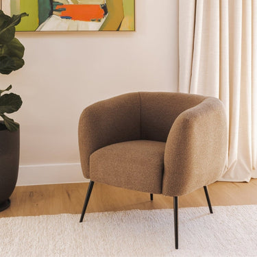 Hush Solo Chair in Nutmeg