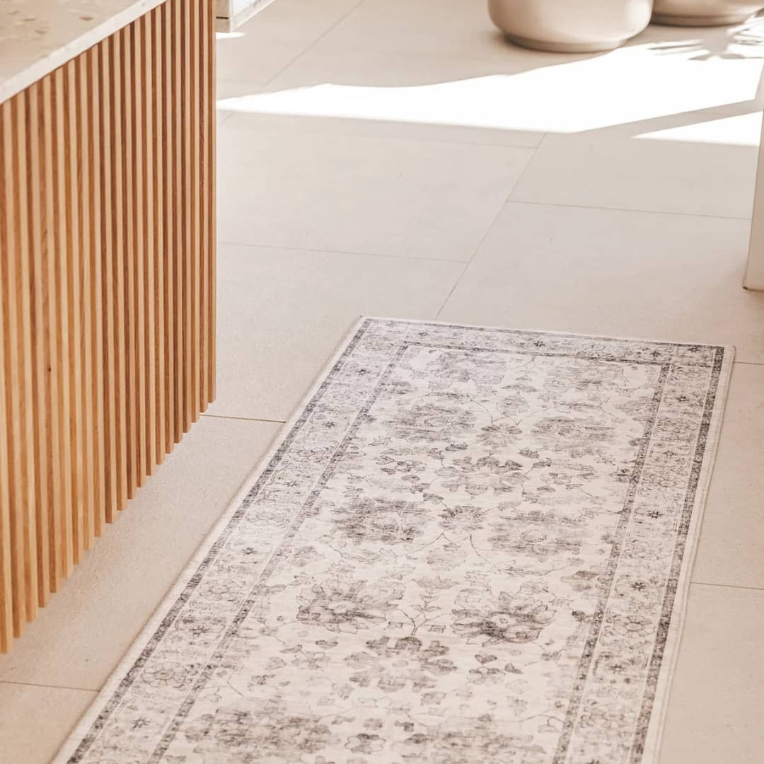 May Runner Ruge in Ivory | Persian style runner rug