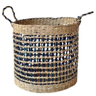 Stylish woven baskets for storage and décor.