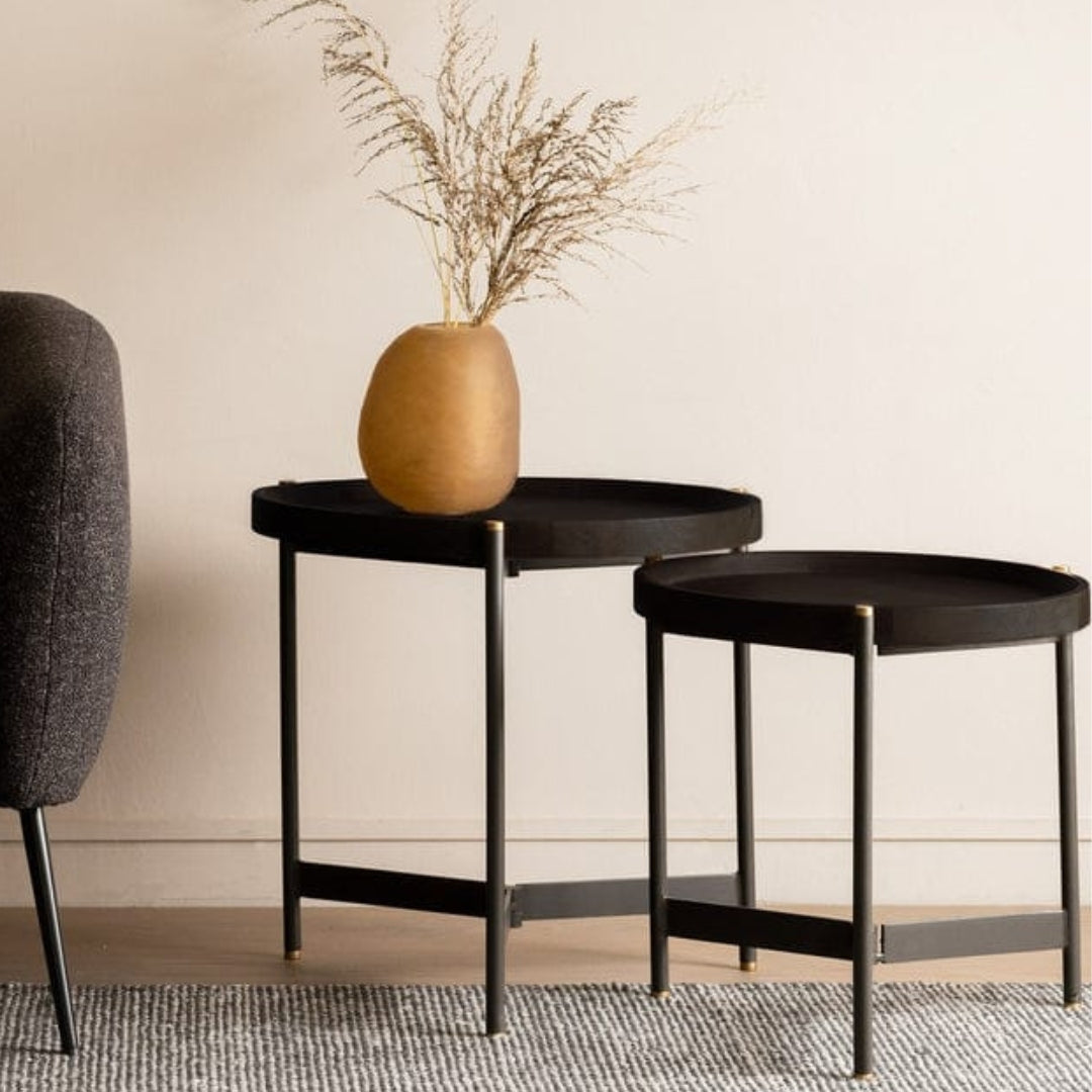 Roundhouse Side Nesting Tables in onyx in living room