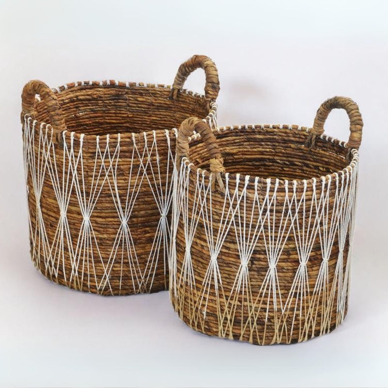  baskets are woven banana leaf ropes with 2 side handles