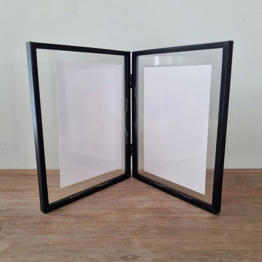 Metal Floating Table (vertical) Home Decoration Photo Frame