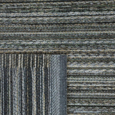 Close-up of Lucian Outdoor Runner in Sea Moss texture and weave