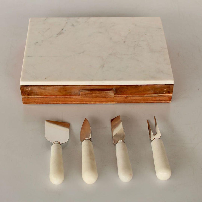  Luxury cheese knife set displayed with knives outside box, lid used as serving board